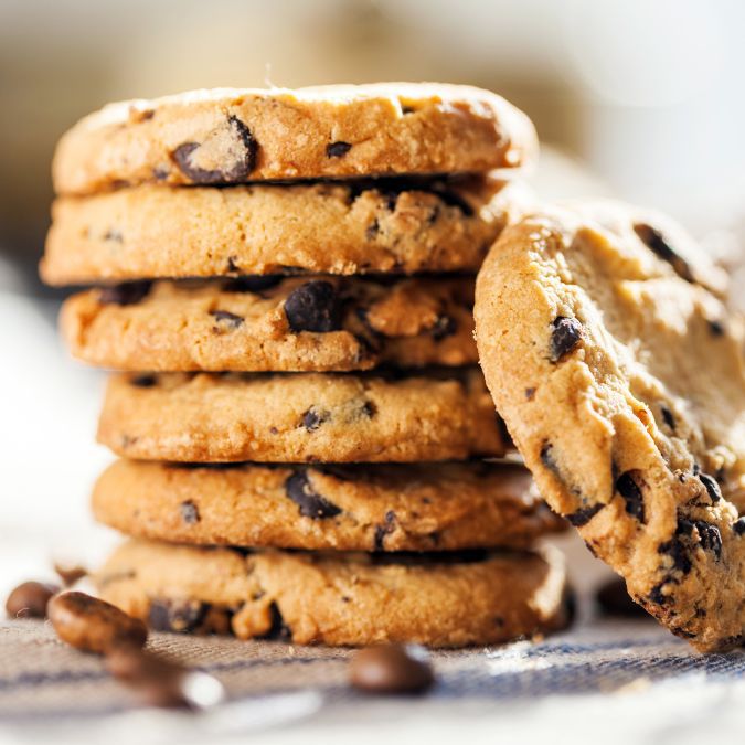 Cookies integrais de aveia com gotas de chocolate